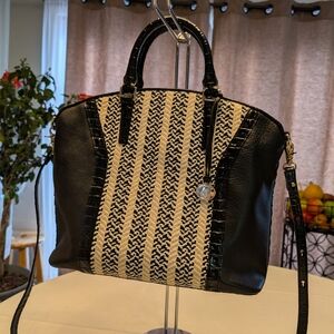 RARE - Brahmin Vivian in Saint Tropez. Leather & Woven Detail. Black & Cream